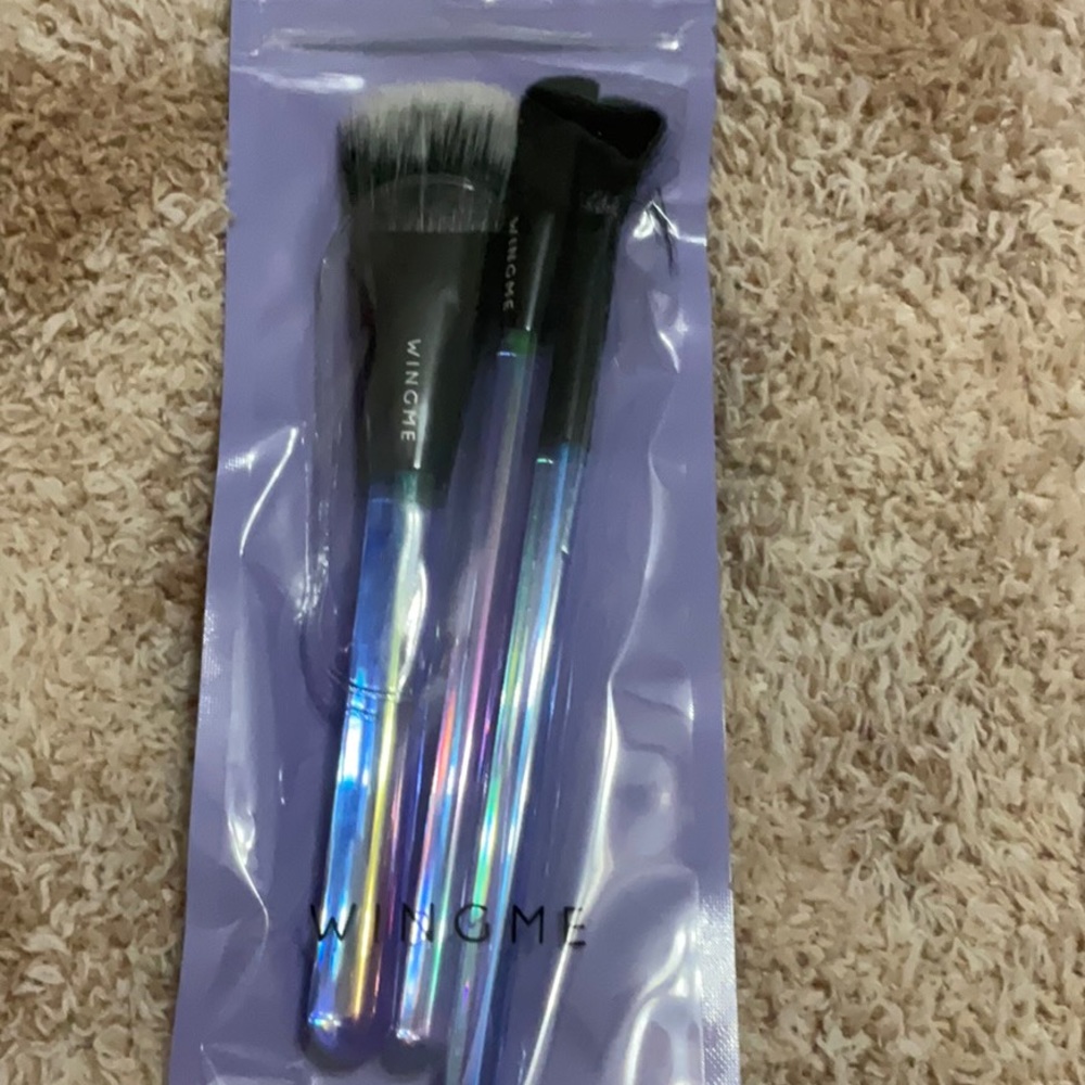 Wingme face brushes.